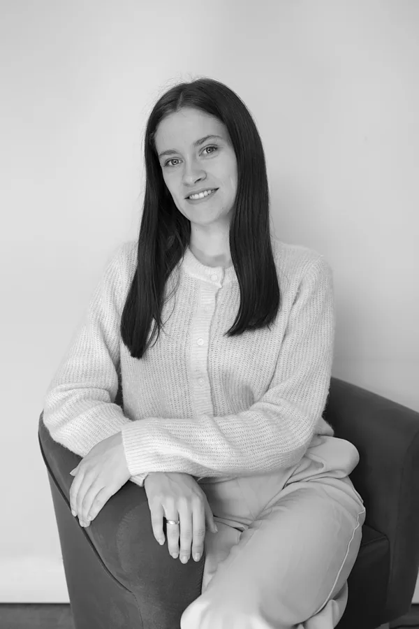 Jaunatnes lietu speciāliste un nodarbību vadītāja -Elīna Gelžinaelina.gelzina@dobele.lv+37120221685, +37163720282